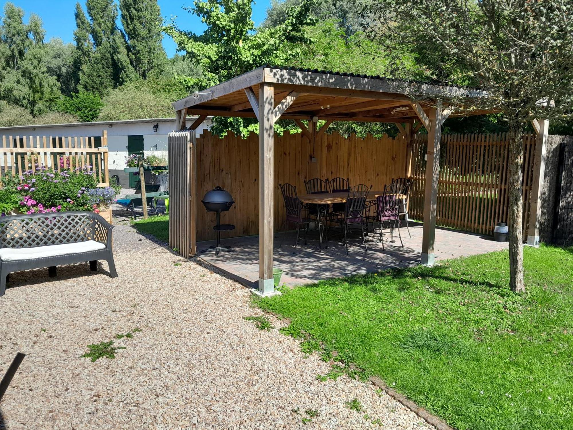 Hotel Le Paddock Du Val De Lys Blessy Exteriér fotografie