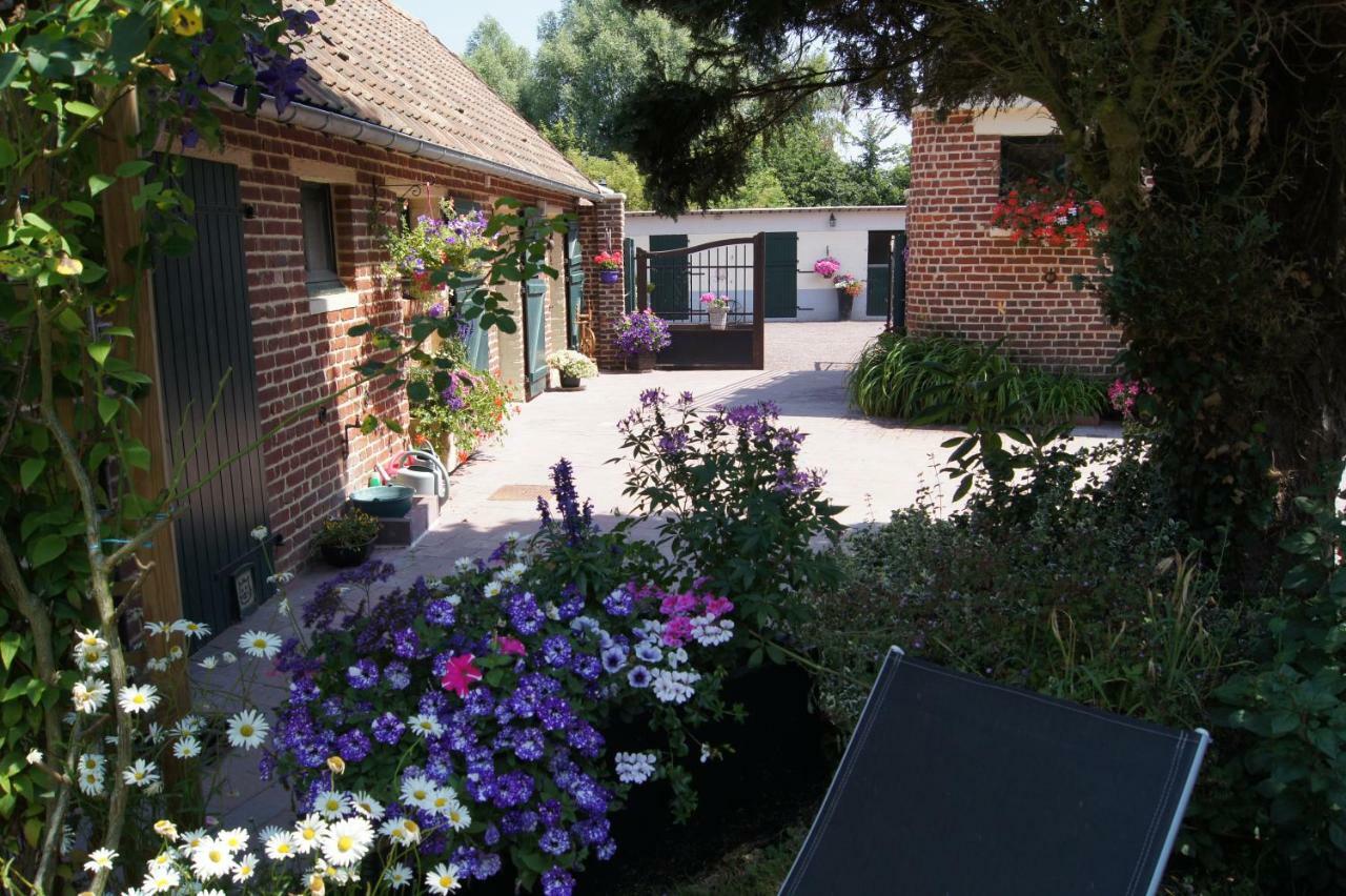 Hotel Le Paddock Du Val De Lys Blessy Exteriér fotografie